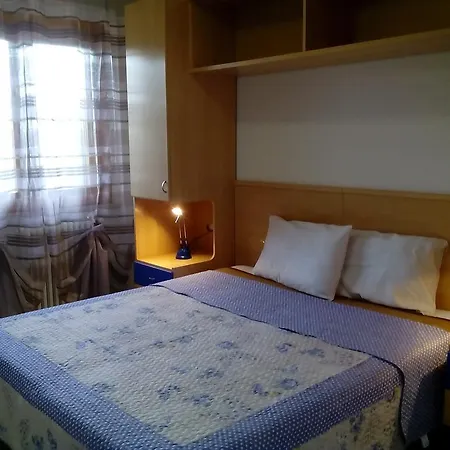 Giulia Tatil Evi *
