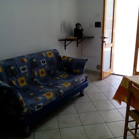Giulia Tatil Evi